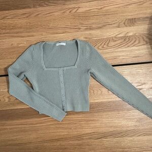 Abercrombie & Fitch Ribbed Cropped Sweater